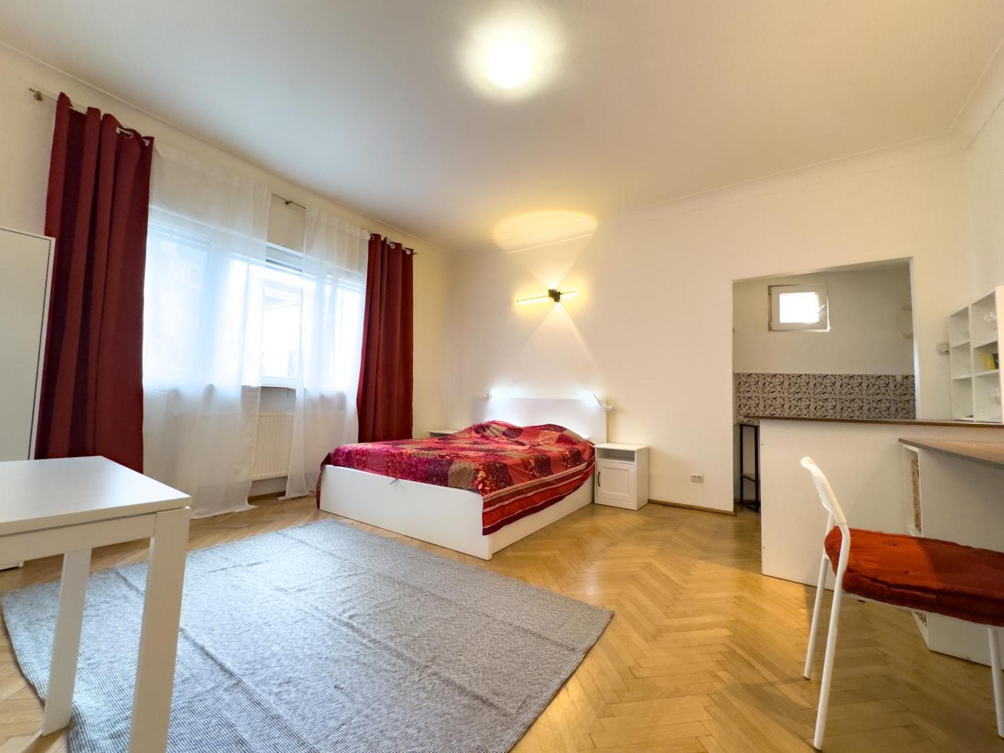 Central Retreat Apartments Бухарест Екстер'єр фото